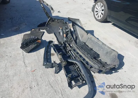 2019 Jeep Compass Latitude 4X4 z USA, uszkodzony, nr VIN 3C4NJDBB3KT760907